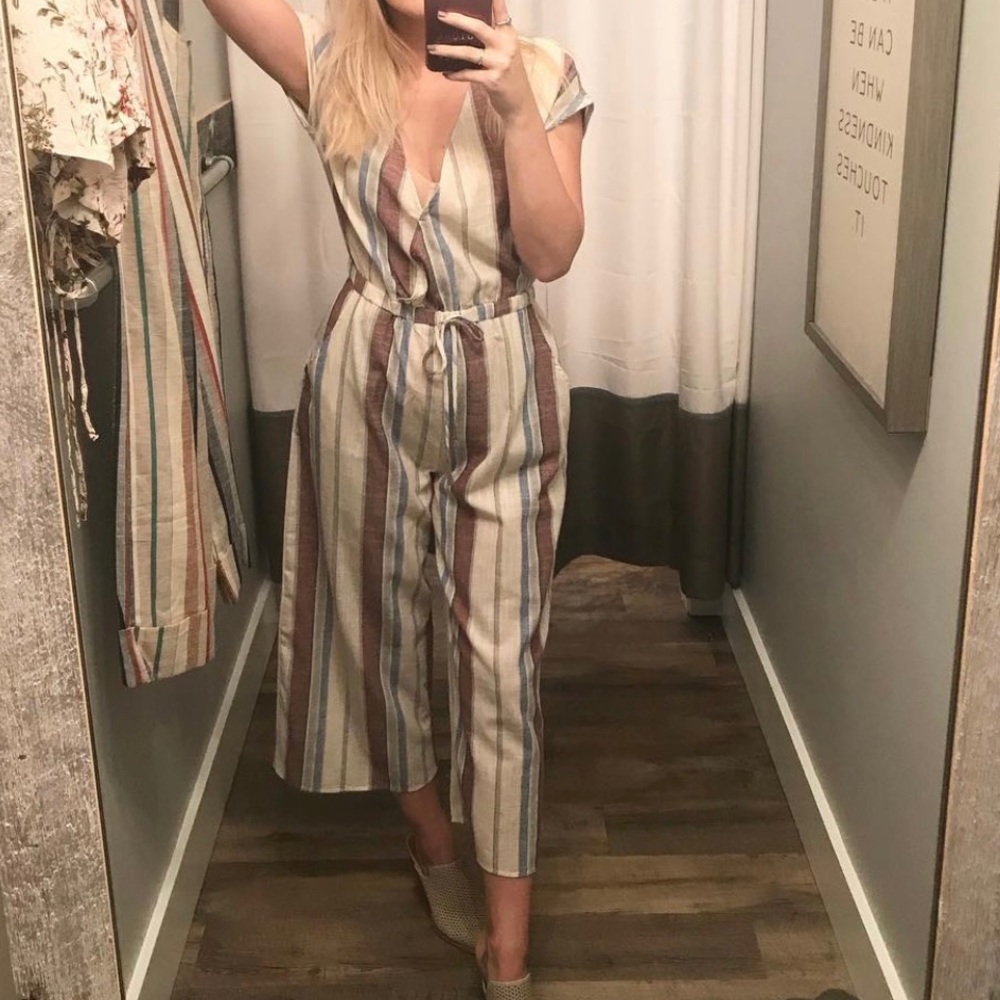 Striped jumpsuit (with pockets!)
